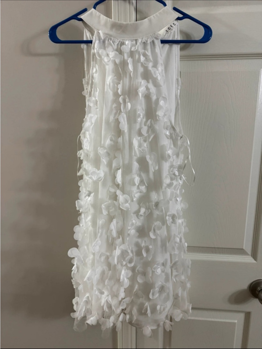 TCEC White 3D Petal Midi Skirt